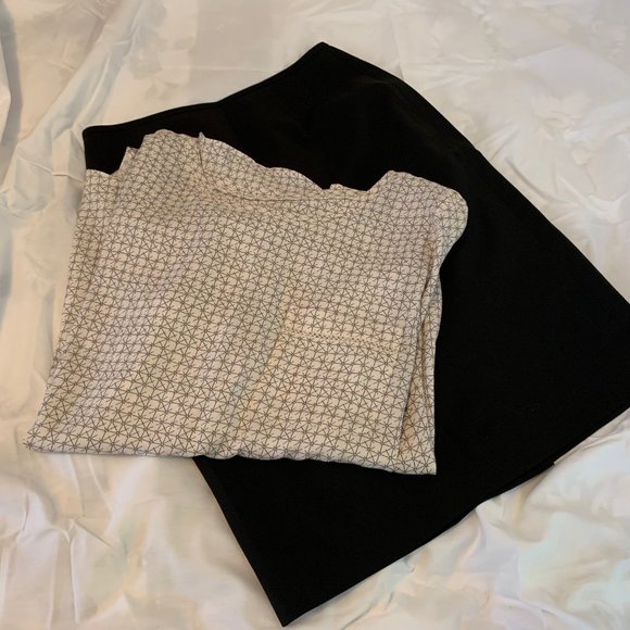 Intercontinental Apparel Inc Ivory and Black Blouse - Picture 2 of 16